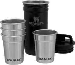 Stanley The Nesting Shot Glass Set - Hammertone Green -Keukengerei Winkel 1200x1039 3