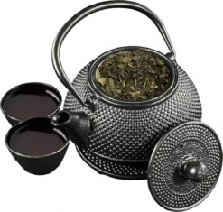 SakuraTea - Theepot Set - 4-delig - Gietijzer - Zwart - 0.8L - 2 Kopjes (100ml) -Keukengerei Winkel 1200x1142 2