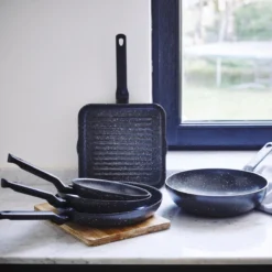 BK Universe Koekenpan Ø 28cm - Inductie - Anti-aanbak - PFAS-vrij -Keukengerei Winkel 1200x1200 173