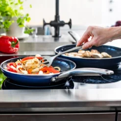 Blue Diamond, Keramische Koekenpan Verrijkt Met Diamantdeeltjes – Inductie Koekenpan Ø 20 Cm – PFAS En PHOA Vrij -Keukengerei Winkel 1200x1200 228