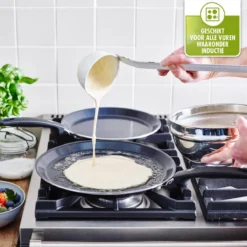 GreenPan Essentials Pannenkoekenpan 24cm - Zwart - Inductie - PFAS-vrij -Keukengerei Winkel 1200x1200 329