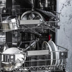 KitchenAid Stainless Steel Hapjespan Met Glazen Deksel ø28cm - RVS - Inductie - Anti-aanbak 10 KitchenAid Stainless Steel Hapjespan Met Glazen Deksel ø28cm - RVS - Inductie - Anti-aanbak -Keukengerei Winkel 1200x1200 397