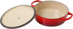 Le Creuset - Gietijzeren - Lage Braadpan - 24cm - Kersenrood -Keukengerei Winkel 1200x478 1