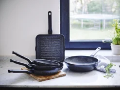 BK Universe Koekenpan Ø 28cm - Inductie - Anti-aanbak - PFAS-vrij -Keukengerei Winkel 1200x899 7