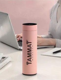 Slimme Thermosfles Met LCD Temperatuur Display - Curver Isolatiefles 500 ML - Rubber Coating - Dubbelwandige Thermosfles - Thermosbeker - Isoleerfles - Thermoskan - Travel Mug - Bidon Drinkfles - Koffiebeker - Drinkflessen - RVS - Smart Thermos -Keukengerei Winkel 915x1200