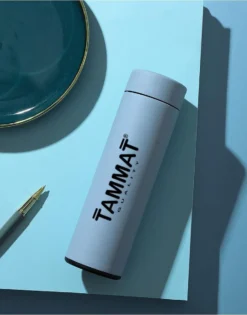 Slimme Thermosfles Met LCD Temperatuur Display - Curver Isolatiefles 500 ML - Rubber Coating - Dubbelwandige Thermosfles - Thermosbeker - Isoleerfles - Thermoskan - Travel Mug - Bidon Drinkfles - Koffiebeker - Drinkflessen - RVS - Smart Thermos -Keukengerei Winkel 941x1200